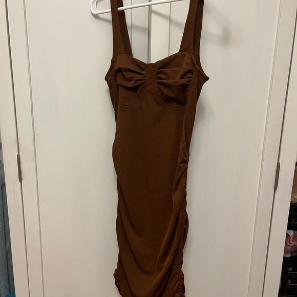 J.O.A. Side Ruched Body-Con Dress - Picture 2 of 4